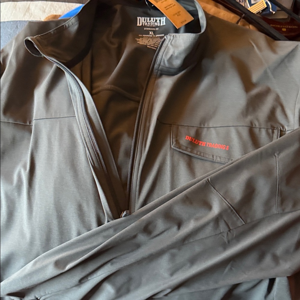 Duluth Trading Co Men's Charcoal Lightweight Jacket